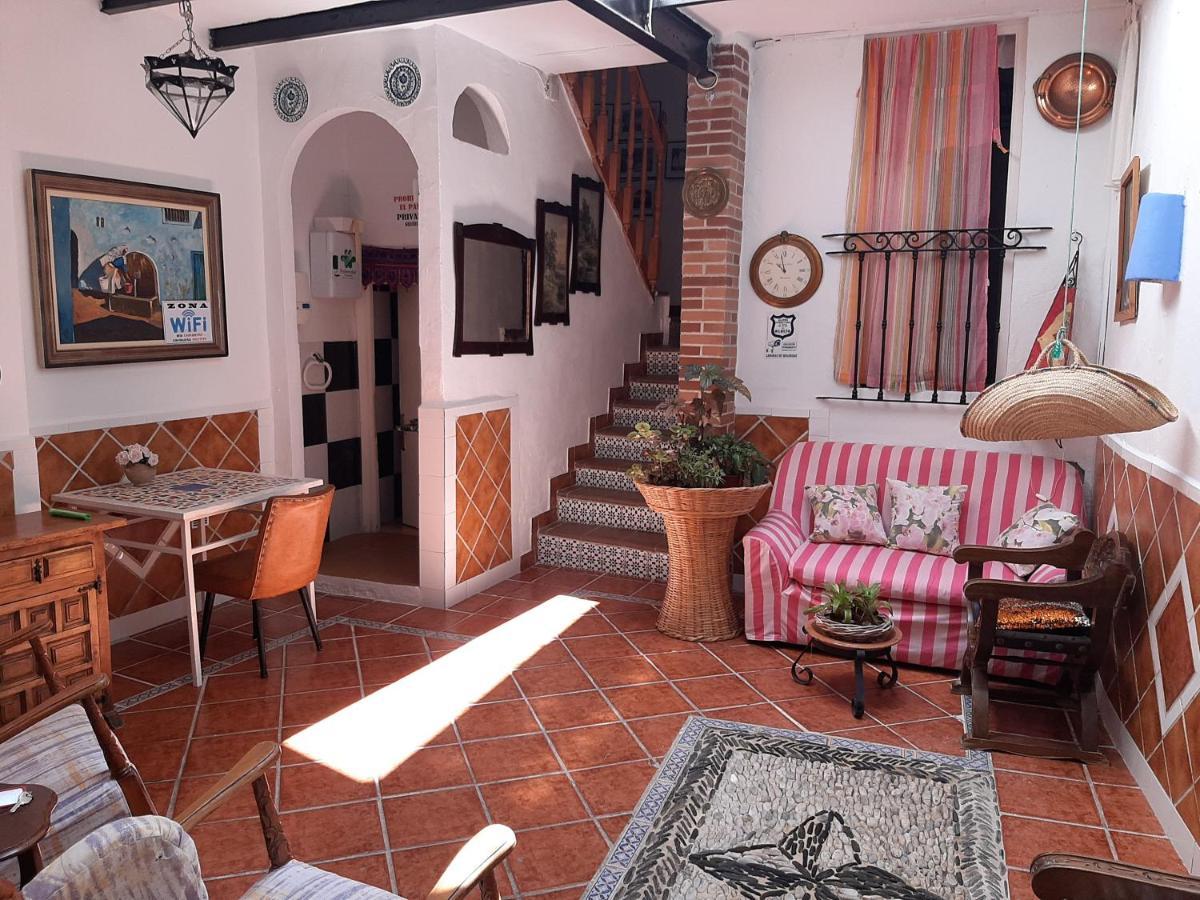 Pension Casa Fina Ruiz Almunecar Exterior foto